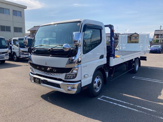 Mitsubishi CANTER 2022-06 7818-2