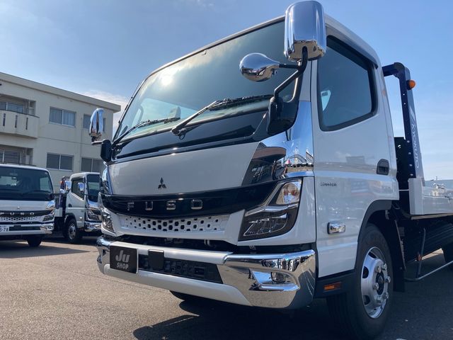 Mitsubishi CANTER 2022-06 7818-3