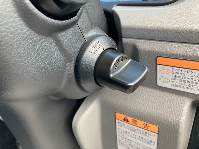Mitsubishi CANTER 2022-06 7818-20