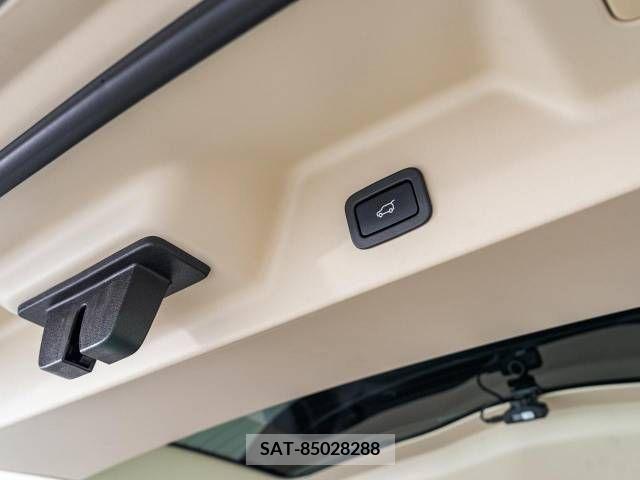ROVER RANGE ROVER 2019-05 283819-15
