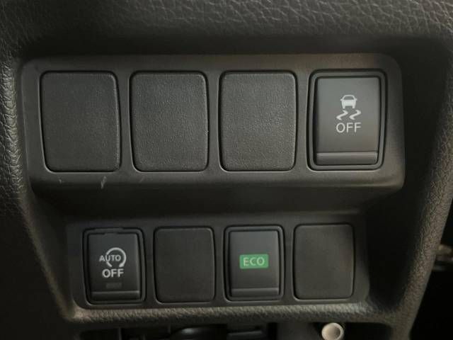 Nissan X-TRAIL 2014-03 181685-6