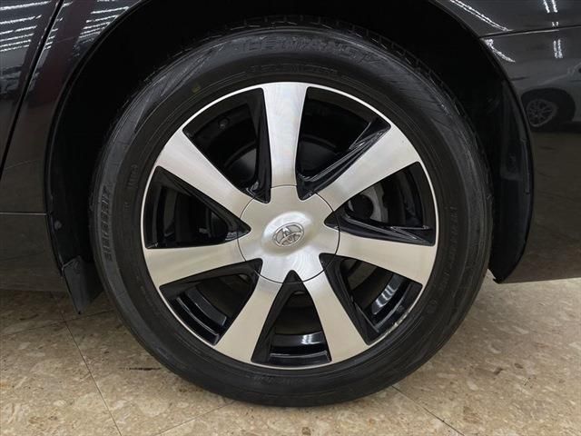 Toyota Mirai 2017-08 21842-14