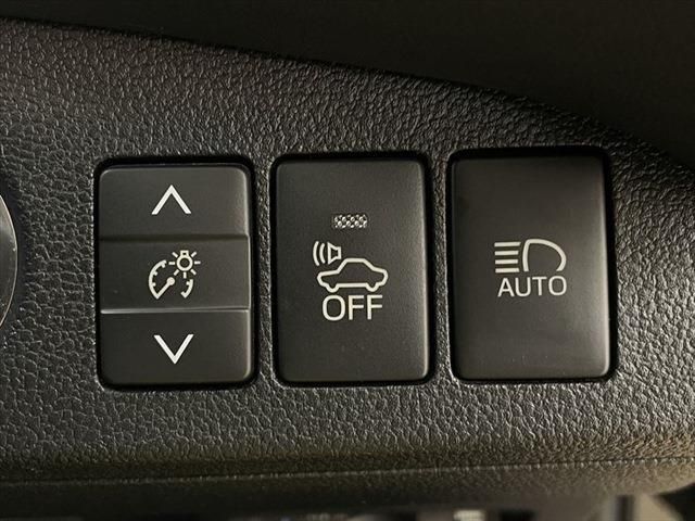 Toyota Mirai 2017-08 21842-29