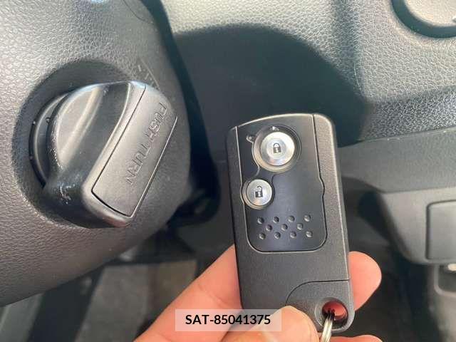 Honda FIT HYBRID 2011-12 360229-16