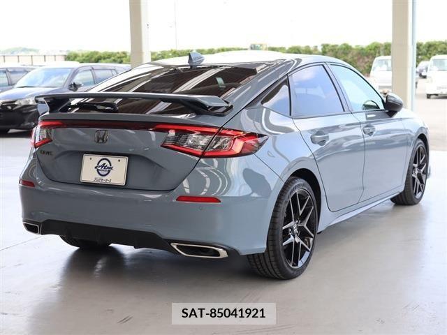 Honda CIVIC 2023-11 264420-6