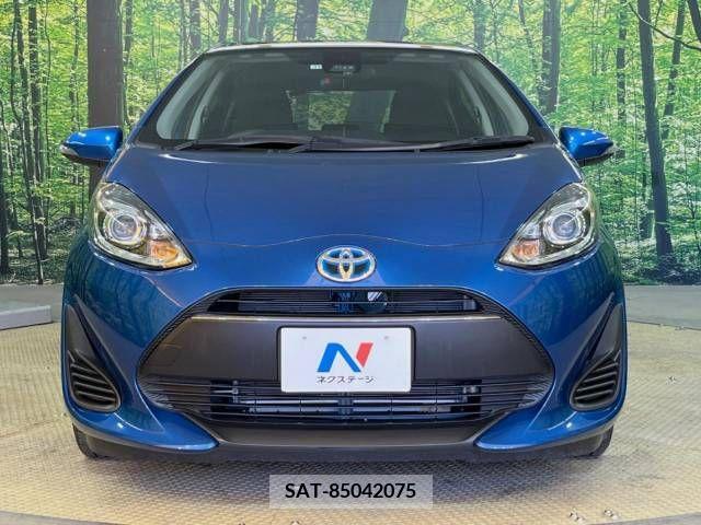 Toyota AQUA 2017-11 260265-15