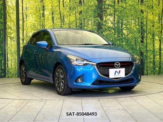 Mazda DEMIO 2014-12 381534-16