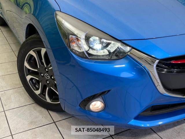 Mazda DEMIO 2014-12 381534-12