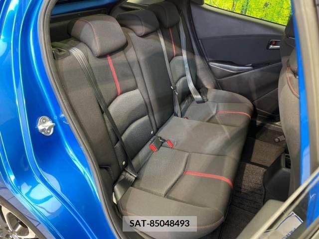 Mazda DEMIO 2014-12 381534-9