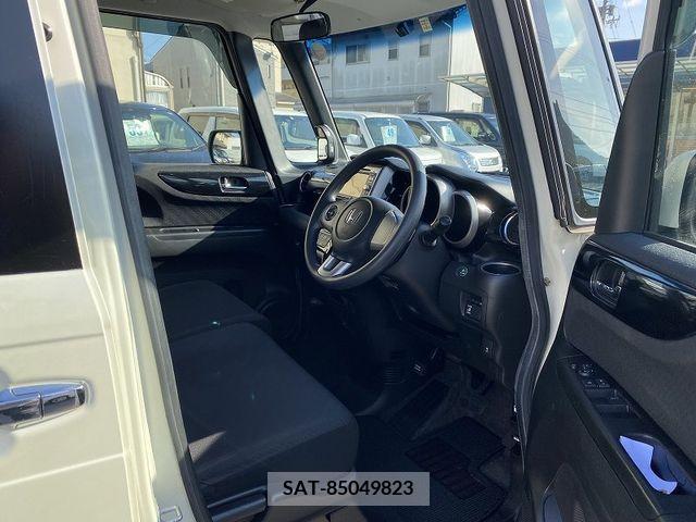 Honda N BOX CUSTOM 2013-01 221005-10