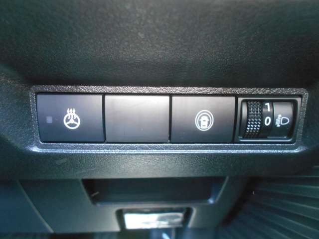 Nissan NOTE 2022-03 3504-5