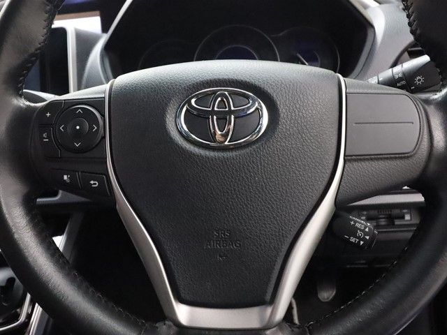 Toyota VOXY HYBRID 2018-11 183037-10