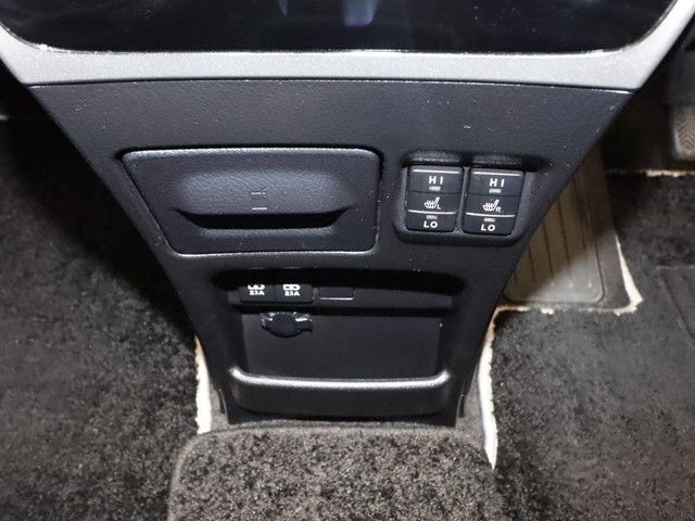 Toyota VOXY HYBRID 2018-11 183037-13