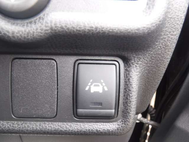 Nissan NOTE 2018-09 24393-12