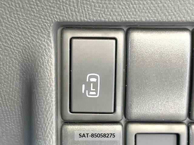 Nissan ROOX 2013-03 251285-5