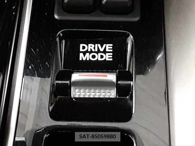 Mitsubishi ECLIPSE CROSS 2022-08 303880-6