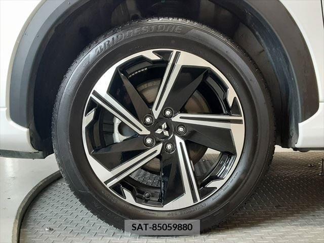 Mitsubishi ECLIPSE CROSS 2022-08 303880-14