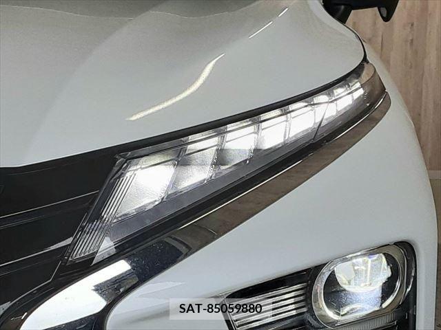 Mitsubishi ECLIPSE CROSS 2022-08 303880-12