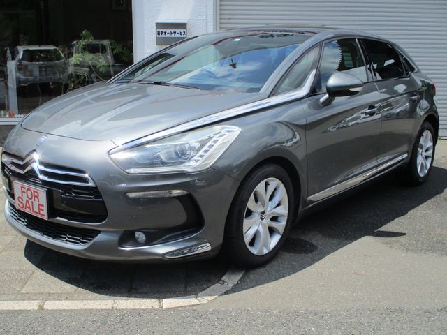 Citroen DS5 2013-03 6326-0