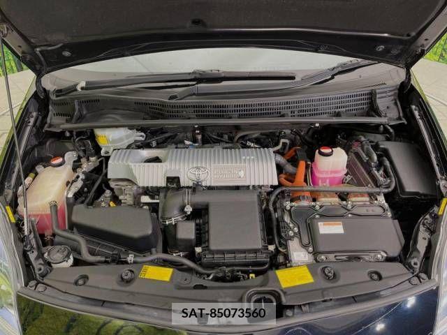 Toyota PRIUS PHV 2014-09 282573-18