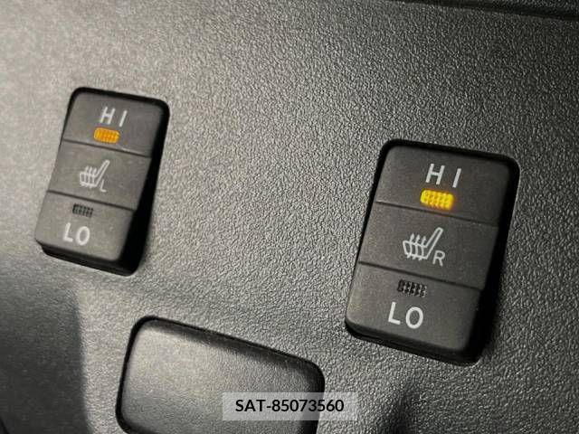Toyota PRIUS PHV 2014-09 282573-4