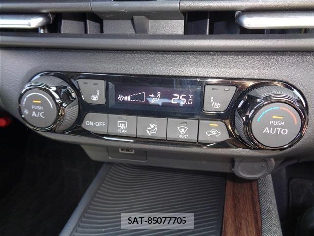 Nissan AURA 2022-11 292948-19