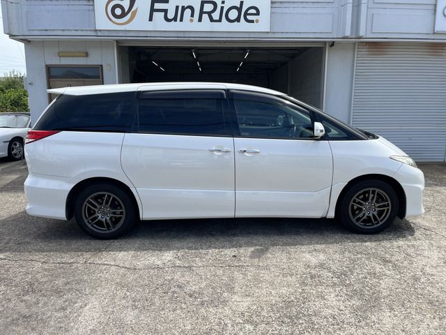 Toyota ESTIMA 2010-08 6128-9