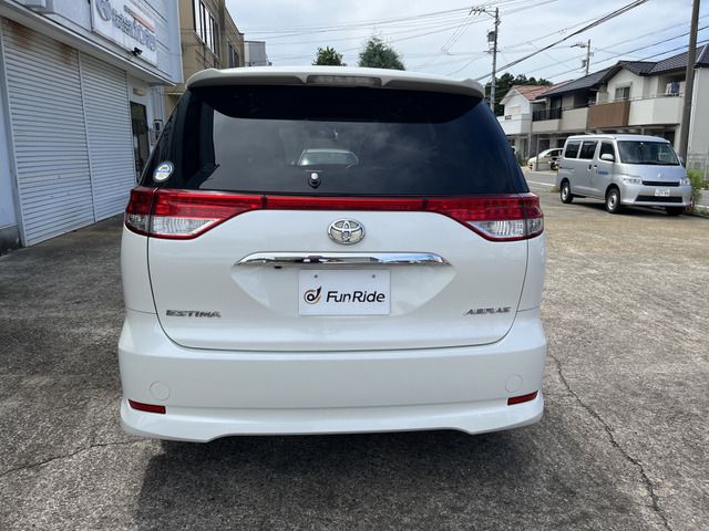 Toyota ESTIMA 2010-08 6128-8