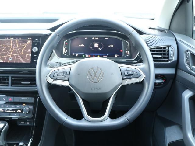 VolksWagen T-CROSS 2021-03 9327-13