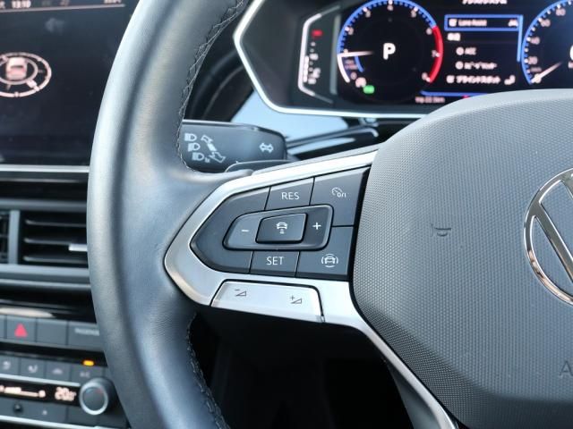 VolksWagen T-CROSS 2021-03 9327-16
