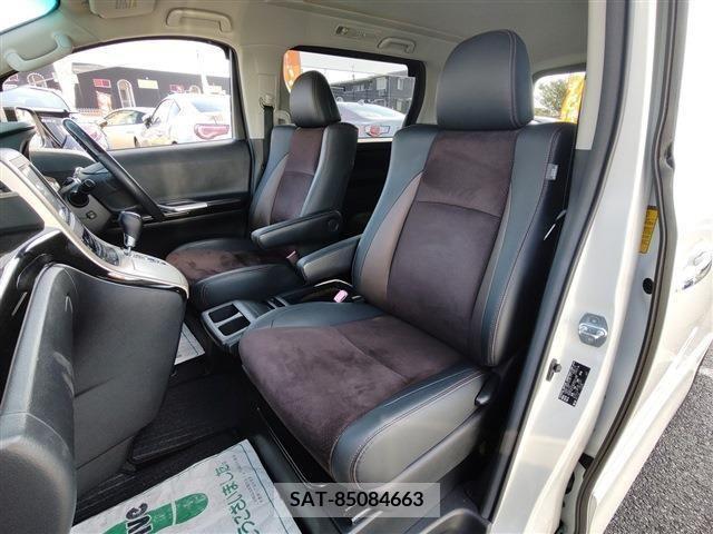 Toyota ALPHARD 2012-09 372044-17