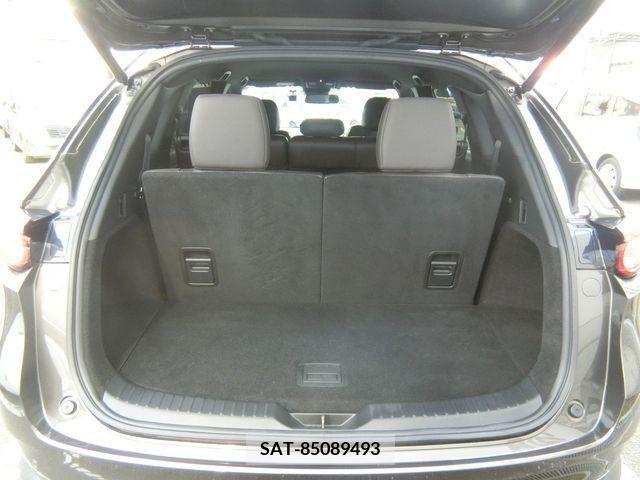 Mazda CX-8 2018-11 208126-8