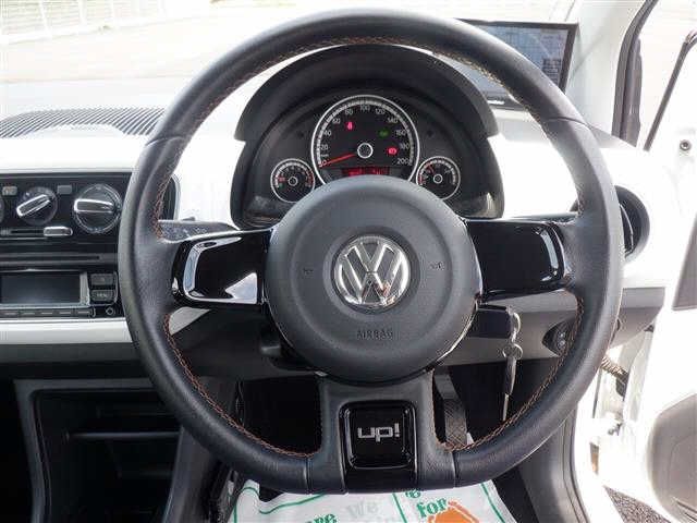 VolksWagen UP! 2016-03 5315-3