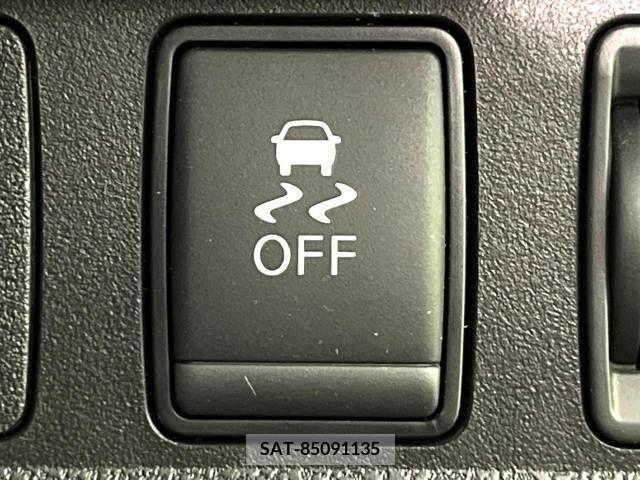 Nissan NOTE 2019-05 279973-5