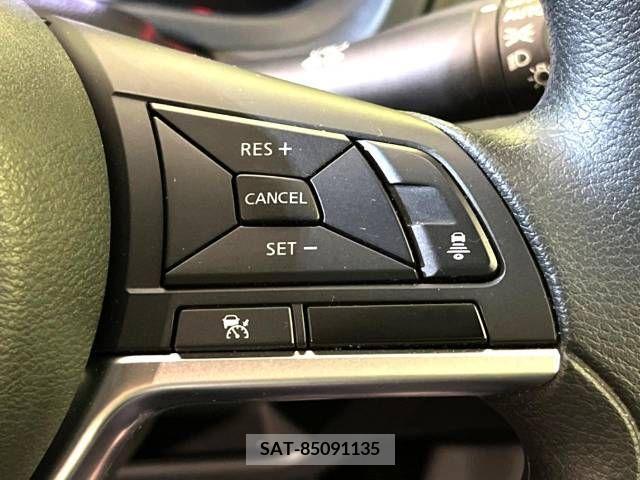 Nissan NOTE 2019-05 279973-3