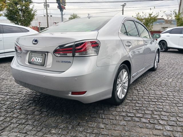 Lexus HS 2013-07 12236-6