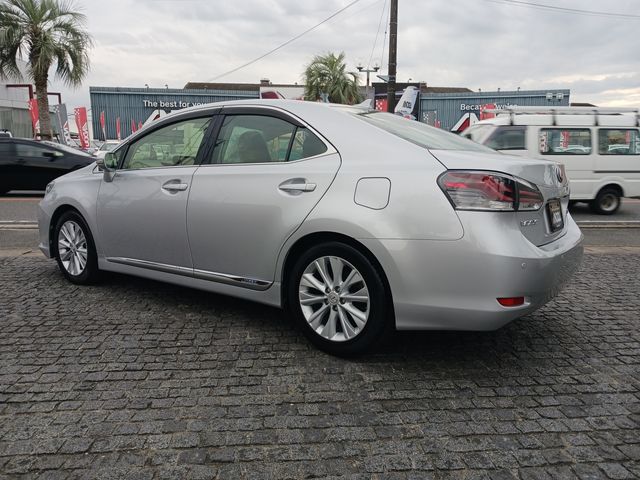Lexus HS 2013-07 12236-3