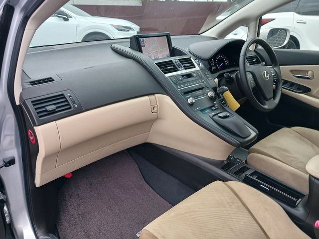 Lexus HS 2013-07 12236-21