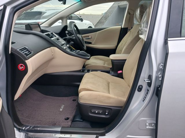 Lexus HS 2013-07 12236-23