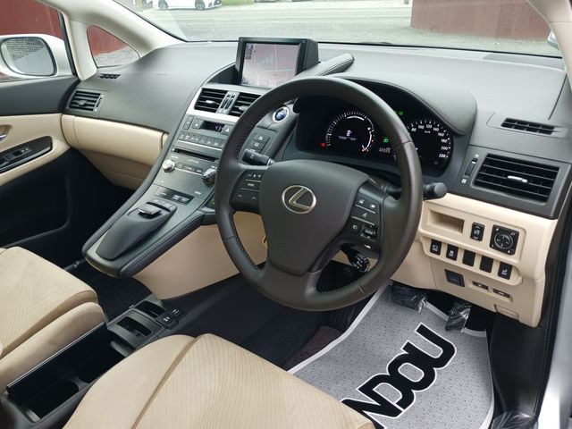 Lexus HS 2013-07 12236-10