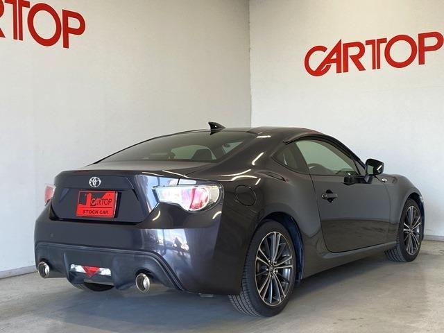 Toyota 86 2012-11 16034-2