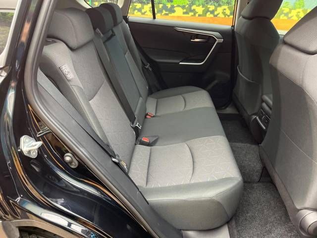 Toyota RAV4 2023-06 24123-9