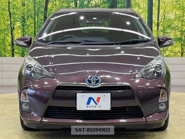Toyota AQUA 2014-03 376826-14