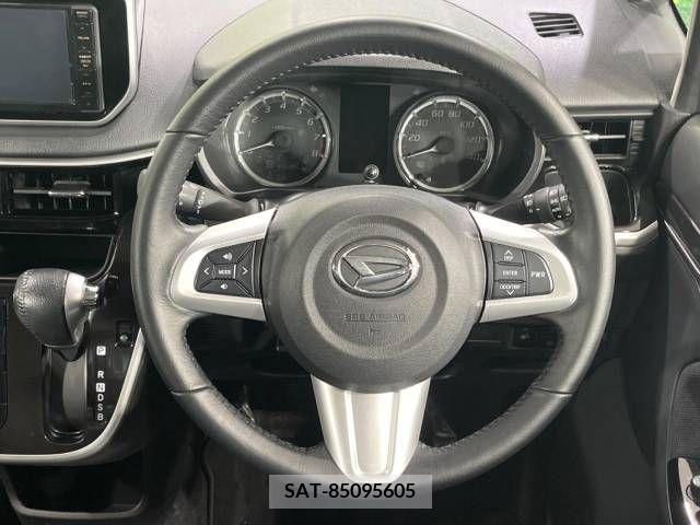 Daihatsu MOVE CUSTOM 2018-08 214965-11