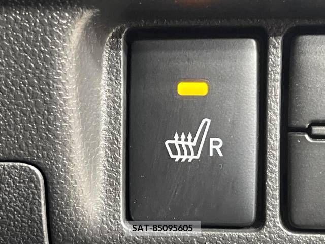 Daihatsu MOVE CUSTOM 2018-08 214965-5
