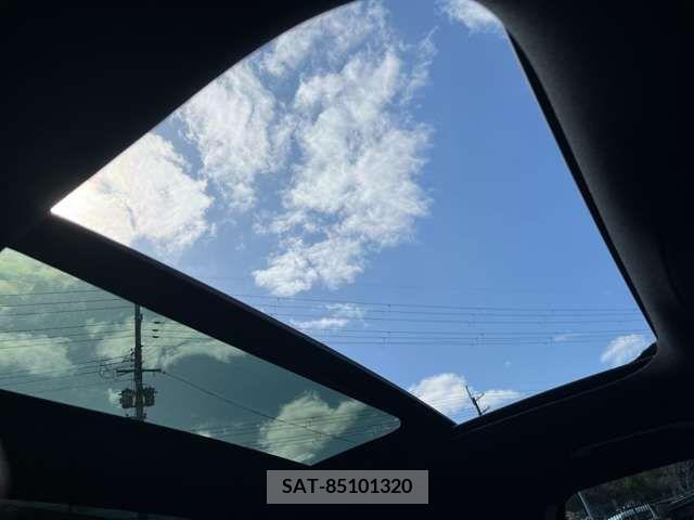 Mercedes Benz EQA 2021-04 211293-5