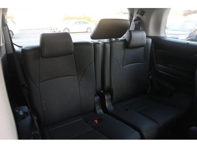 Toyota ALPHARD 2018-04 182661-12