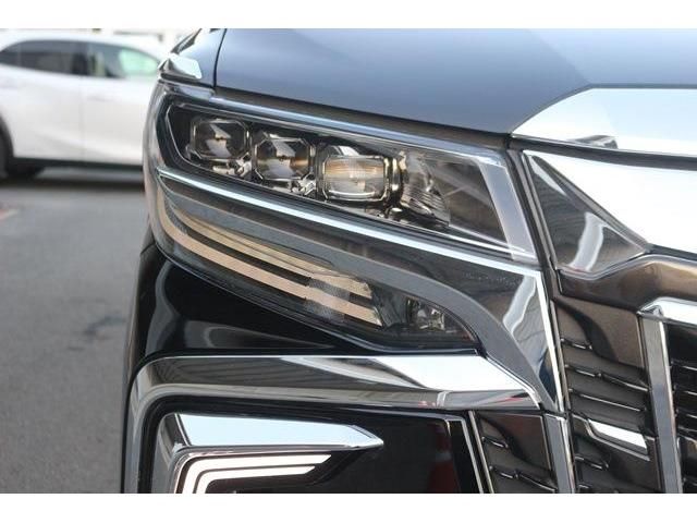 Toyota ALPHARD 2018-04 182661-4
