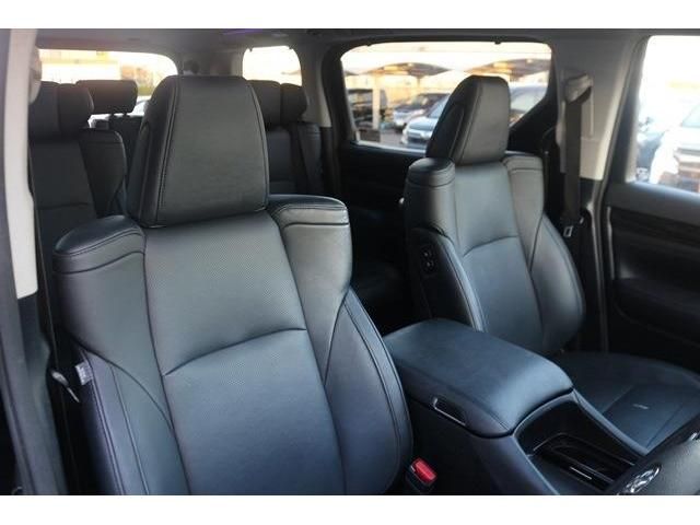 Toyota ALPHARD 2018-04 182661-10