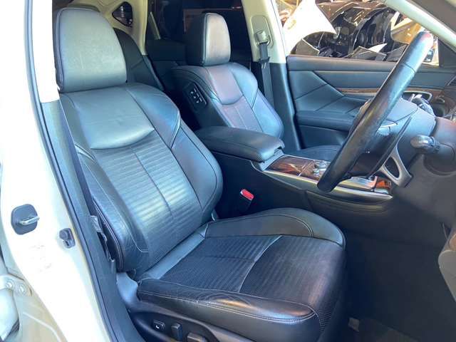 Nissan FUGA 2012-09 19185-12